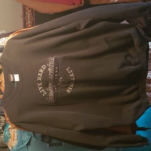Mens Harley Davidson XXL Las Vegas Cafe sweatshirt.